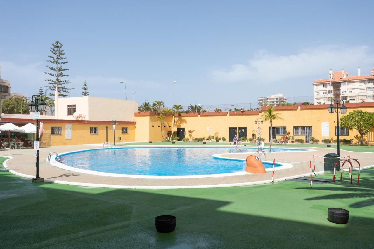 Los Angeles Holiday Home Los Cristianos  Exteriör bild